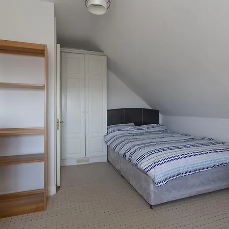 Christchurch - La Rochelle Duplex Apartment